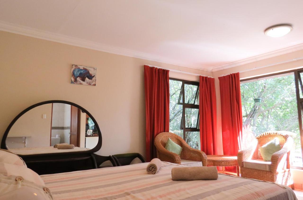 Umkhumbi Lodge Hluhluwe Eksteriør bilde