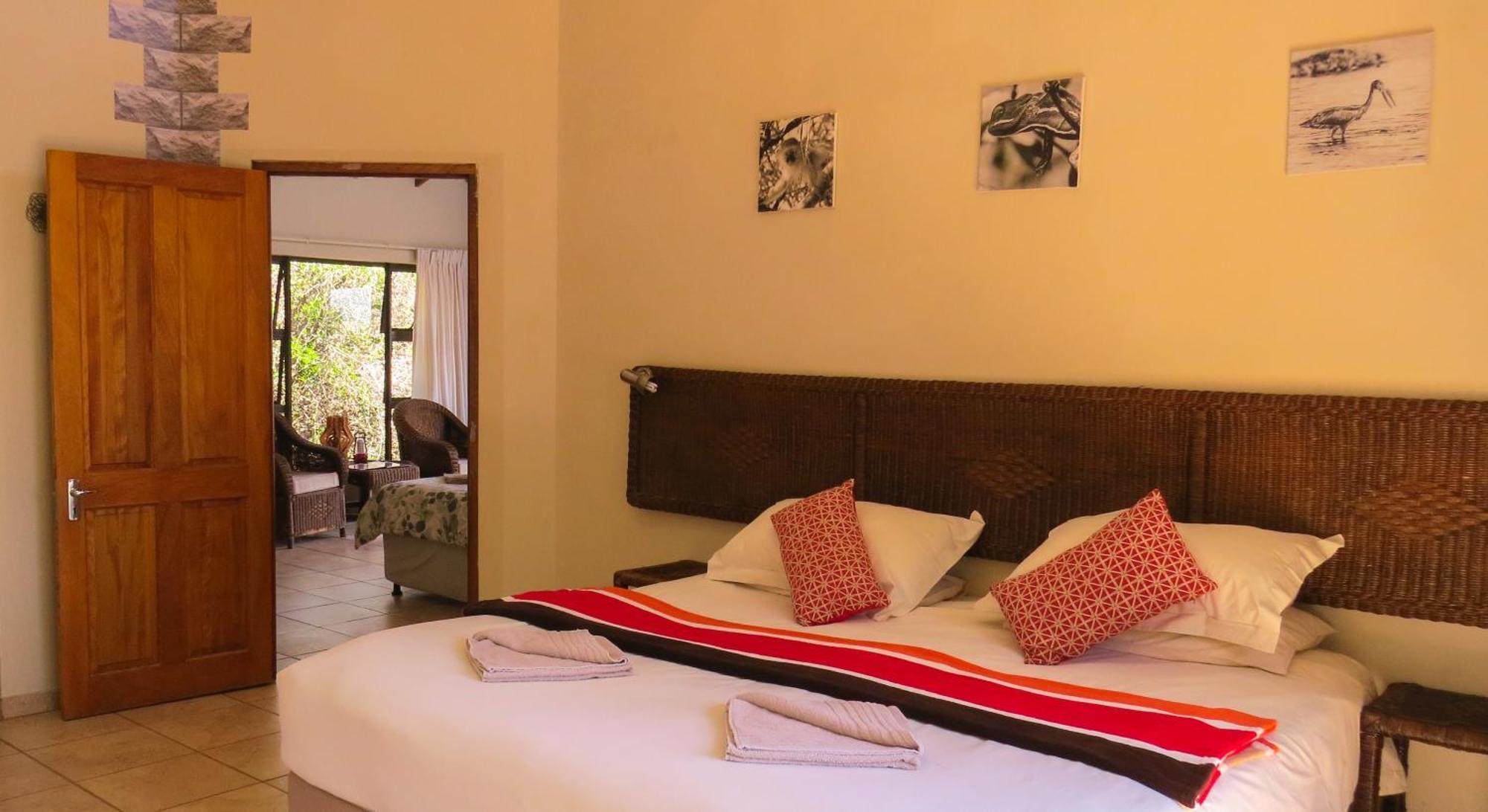 Umkhumbi Lodge Hluhluwe Eksteriør bilde