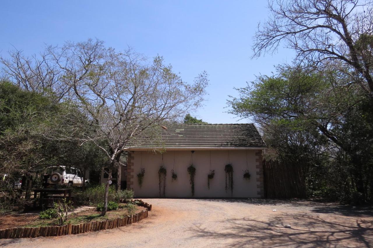 Umkhumbi Lodge Hluhluwe Eksteriør bilde